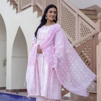 Women Embroidery Kurta and Pant Set with Dupatta in Pink